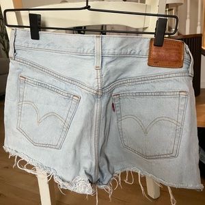 Levi 501 Jean shorts size 29